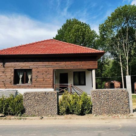 Карамановите Къщи Apriltsi  Esterno foto