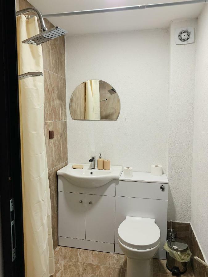 Карамановите Къщи Apriltsi  Esterno foto